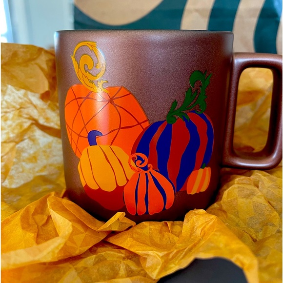 Brand new with tag, Starbucks mug. No chips or cracks. Gorgeous - Picture 1 of 2